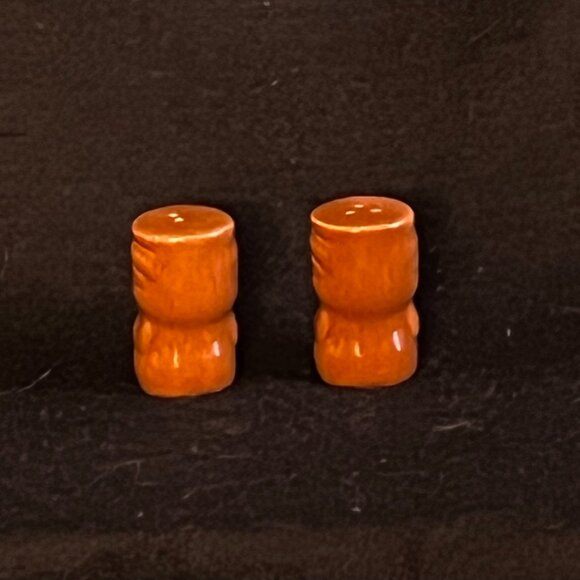Vintage ‘Don The Beachcomber’ Tiki Salt/Pepper Shakers - Picture 6 of 6